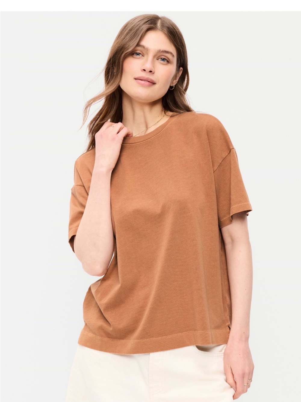 Old Navy Short-Sleeve Tee in Camel Brown